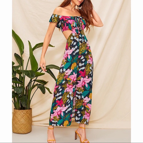 Floral Split Hem Cut Out Off Shoulder Halter Dress - Picture 4 of 8